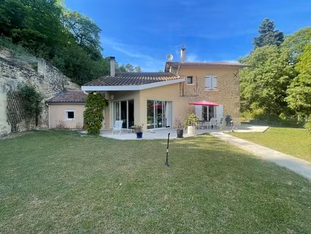 maison en pierre à vendre à génissieux