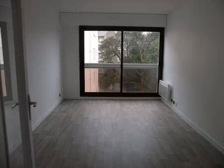 location appartement 3 pièces à rennes centre ville (35000) : à louer 3 pièces / 51m² renn