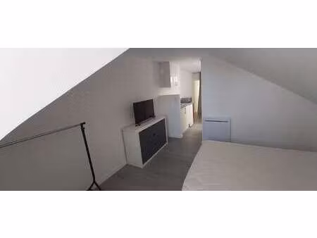location appartement 2 pièces meublé à rennes gare (35000) : à louer 2 pièces meublé / 16m