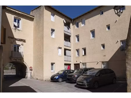 location appartement 3 pièces 63 m² à bollène (84500)
