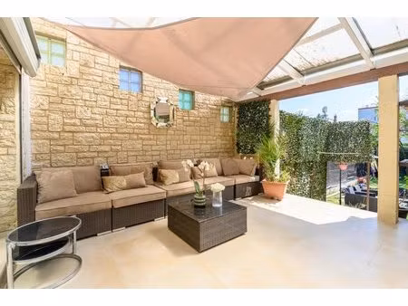 maison familiale + appartement indépendant – 275 m² aux multiples possibilités