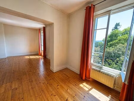 immeuble de 4 appartements t4