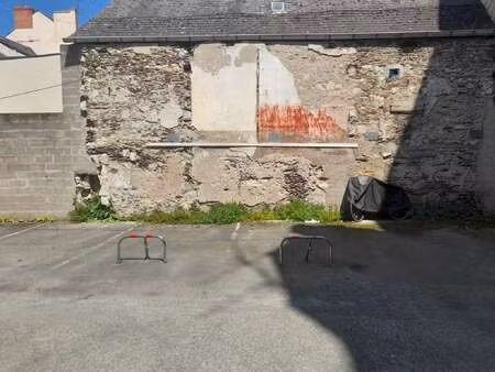 vente garage et parking à angers centre (49000) : à vendre / angers centre