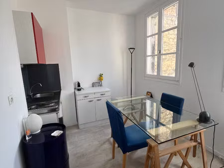 t1 - 111 grande rue besancon