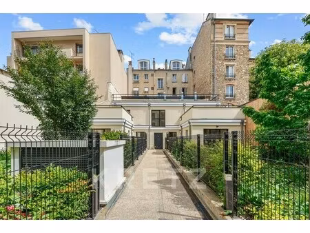 maison de luxe à vendre dans le quartier le plateau