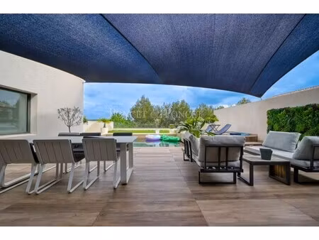 maison de luxe à vendre dans le quartier centre ville