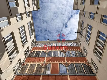 appartement de luxe à vendre dans le quartier république-saint ambroise