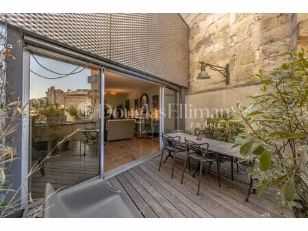 maison de luxe à vendre dans le quartier hôtel de ville-quinconce-saint seurin-fondaudège