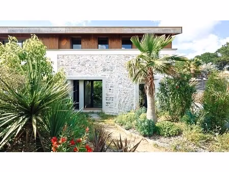 maison de luxe à vendre dans le quartier pignada