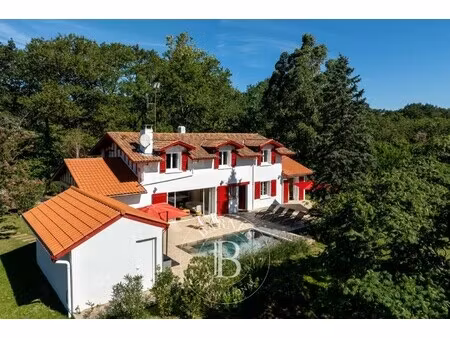 maison de luxe à vendre à ascain