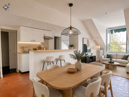 duplex 4/5 pièces de 57.10 m² carrez  90 m² au sol