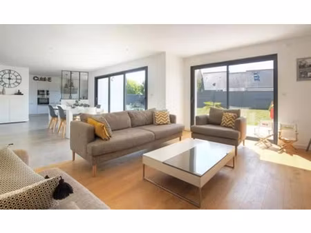 vente appartement 3 pièces 60 m² à sète (34200)  185 000 €