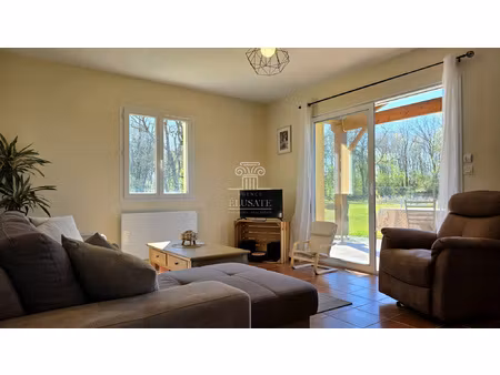 à vendre maison familiale t5 avec grand terrain et fort po