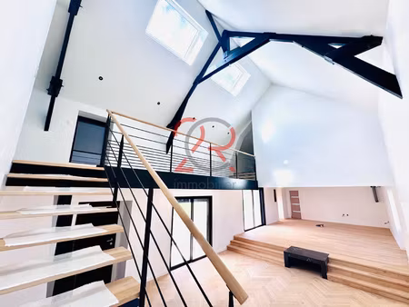 à vendre longère rénovée 220 m2 avec grande grange saint