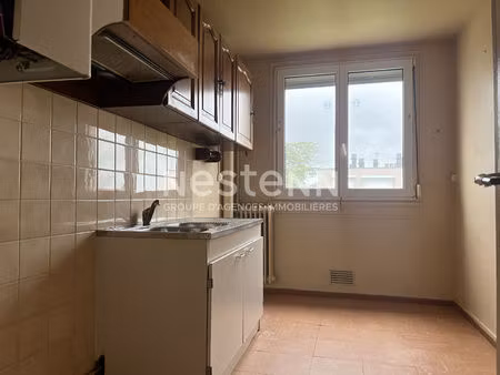 bar-le-duc quartier école normale  appartement de 81 m² 5 pièces 2 caves