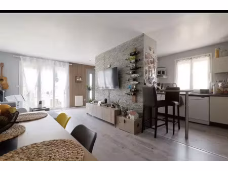 vente appartement 4 pièces 75 m² à melun (77000)  222 600 €