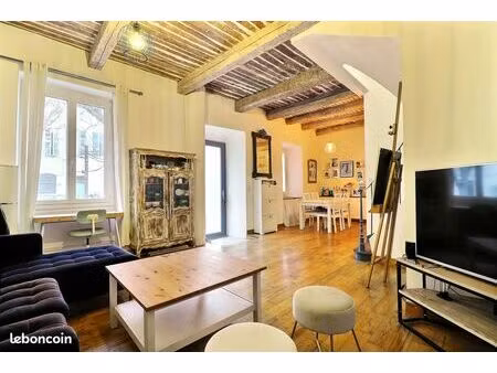 vends maison de ville ceyreste