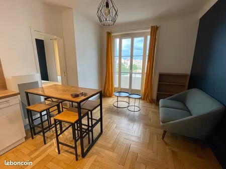 particulier loue t2 monplaisir lumière
