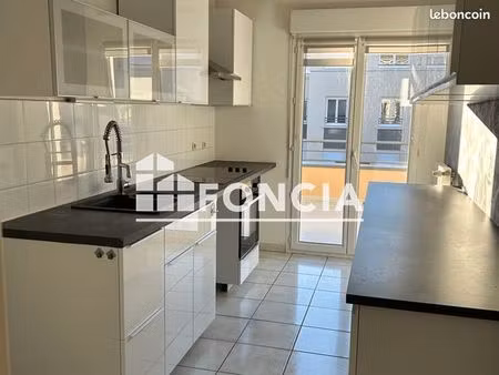 appartement 4 pièces 82 m²