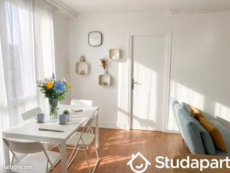 chambre 1 pièce 10 m²