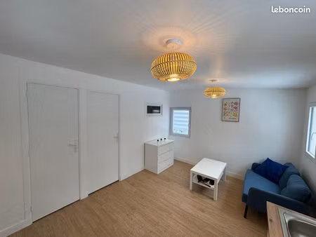 t2 meublé de 25 m² entièrement rénové