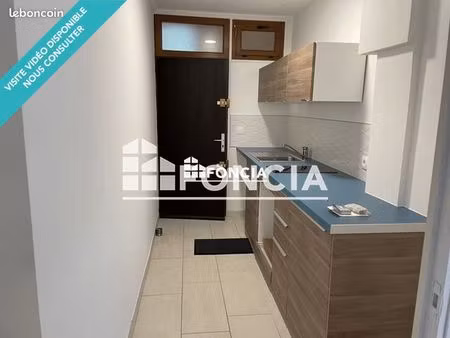 studio 1 pièce 31 m²