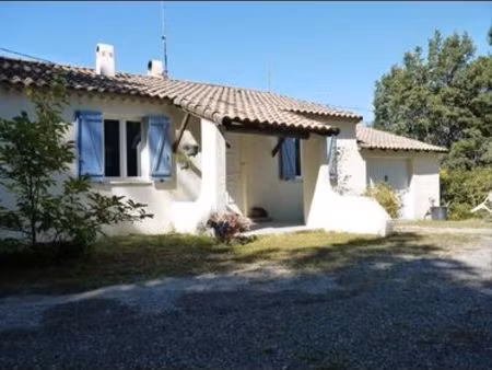 maison t4/5 jardin pierrevert