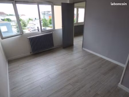 t5 secteur léo lagrange
