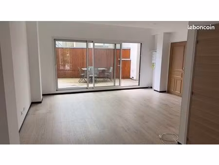 ? *t3 neuf 80 m² avec grande terrasse