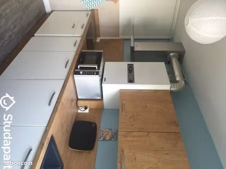 chambre 1 pièce 12 m²