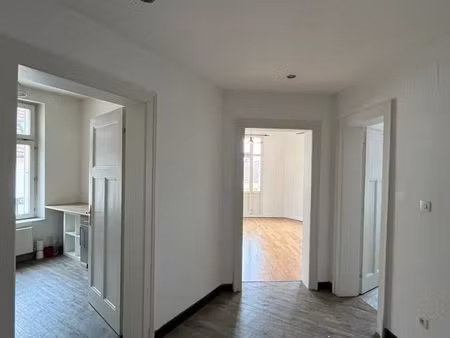 metz rue aux arènes – 5 min. gare – t3 – libre de suite