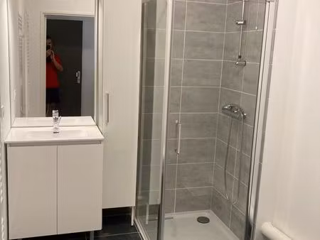 bel appartement t1 meublé
