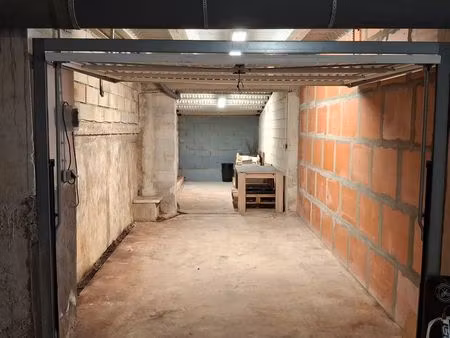 garage 27 m² gonfaron