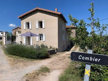 loue maison à l’année  cave  chauffage au bois