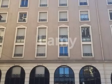 appartement 1 pièce 18 m²