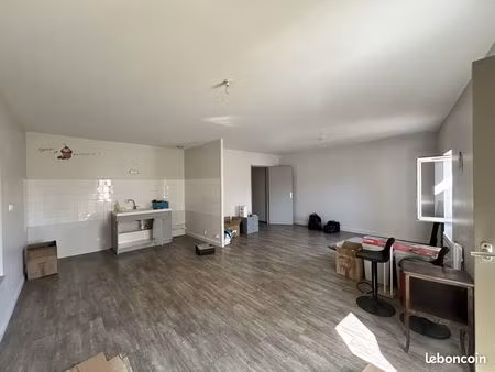 appartement 2 pièces 57 m²