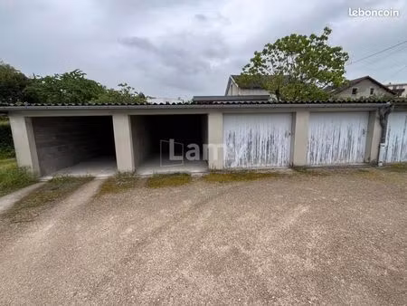 parking 10 m² lons le saunier