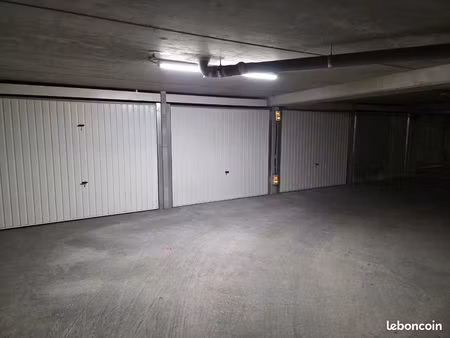 box double 25m² centre ville