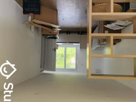 chambre 1 pièce 16 m²