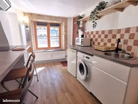 studio 1 pièce 20 m²
