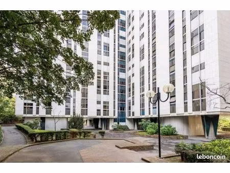 appartement 1 pièce 13 m²