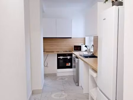 appartement 1 pièce 9 m²