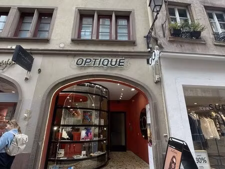 studio 1 pièce 23 m²