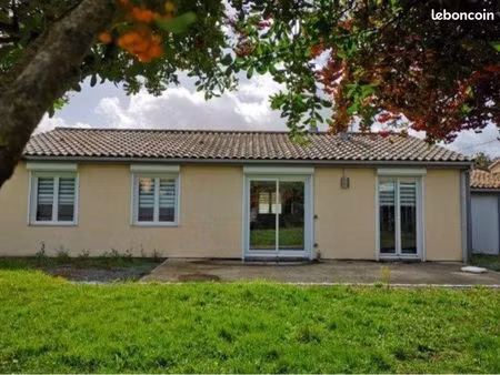location maison belleville sur vie