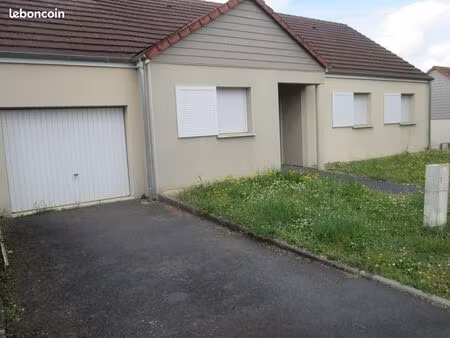 maison meublée  3 chambres  garage