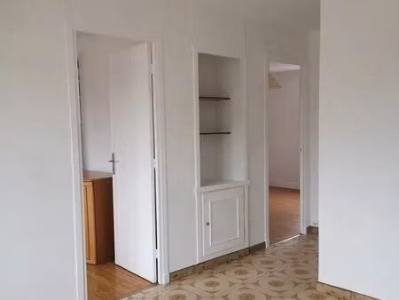 appartement 4 pièces 65 m²
