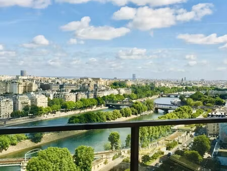 appartement de luxe à vendre dans le quartier emeriau-zola
