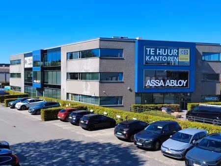 bien professionnel à louer à melle € 4.513 (lo0ia) | zimmo
