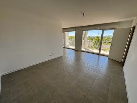 appartement t4