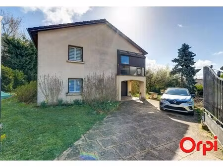 maison de luxe à vendre à sathonay-camp